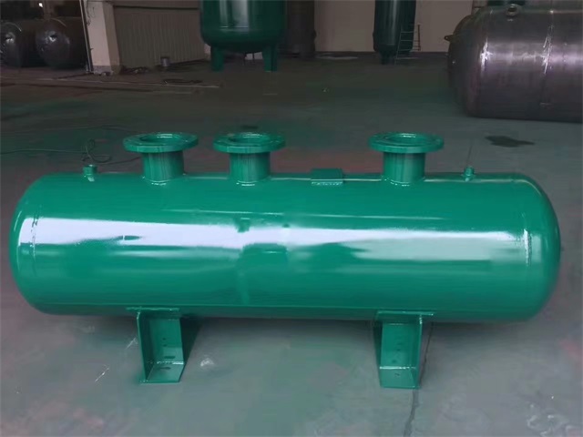 南丰南丰南丰蒸汽分气缸
